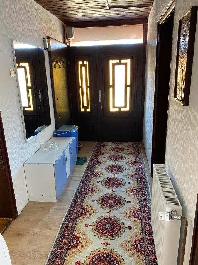 Micin Dom Appartement Pirot Buitenkant foto